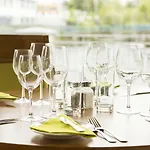 Riverside Hotel 3*