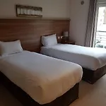 Hotel Riverside