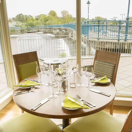 河畔酒店 斯莱戈