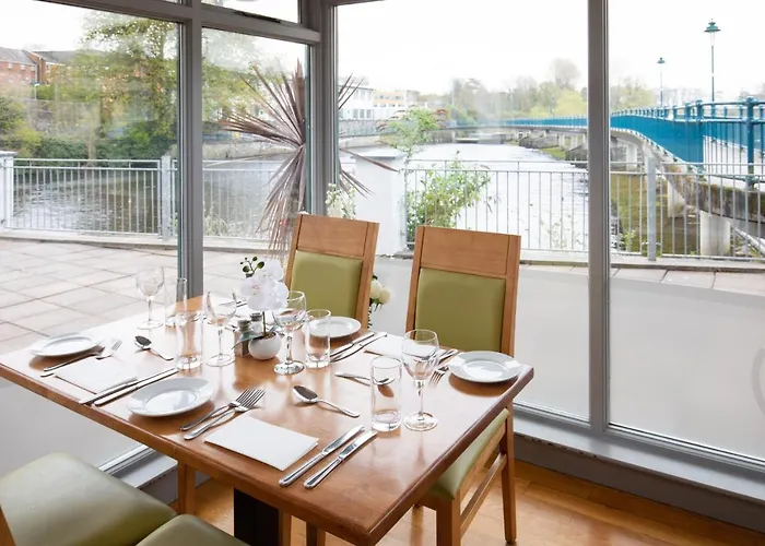 河畔酒店 3* 斯莱戈